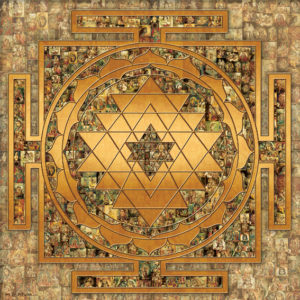 מנדלה הבנויה ממונות של האלים ההודיים בגוונים עדינים עם זהב, וסמל הסרי יאנטרה במרכזה, על רקע תמונות האלים.